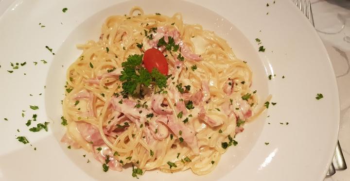 Ristorante Pizzeria Leone -Holzofen-